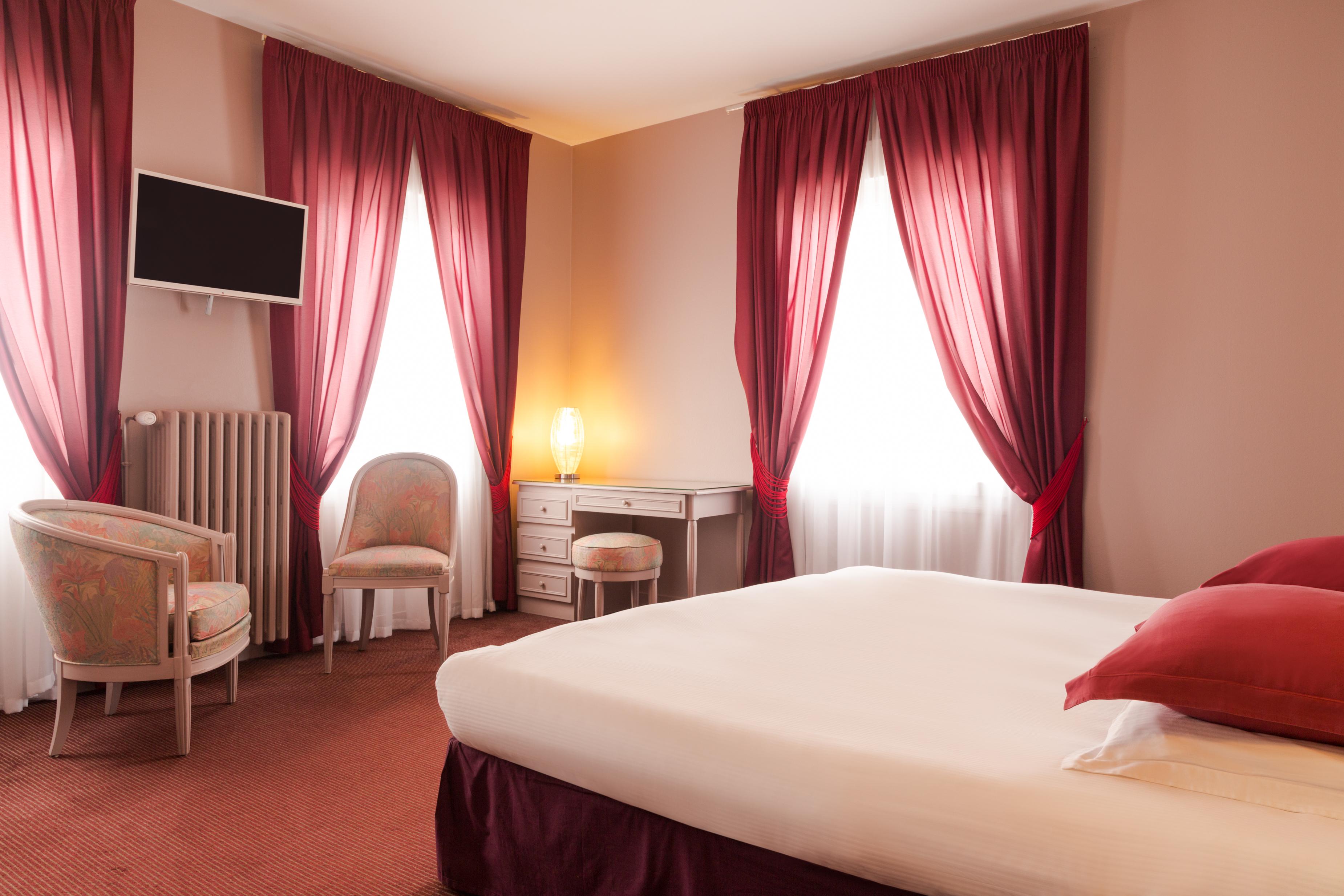 Grand Hotel De Courtoisville - Piscine & Spa, The Originals Relais Saint-Malo Buitenkant foto