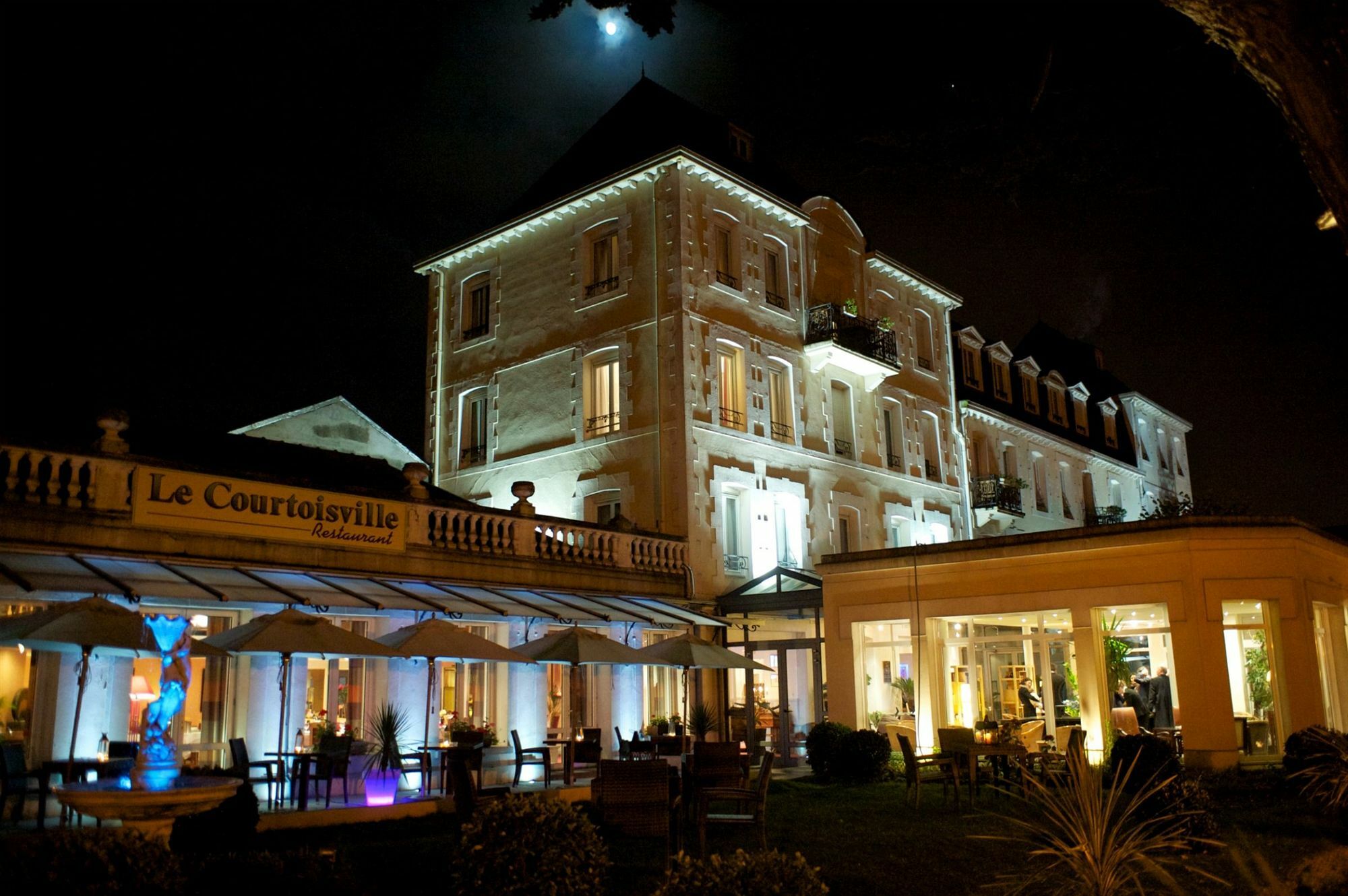 Grand Hotel De Courtoisville - Piscine & Spa, The Originals Relais Saint-Malo Buitenkant foto
